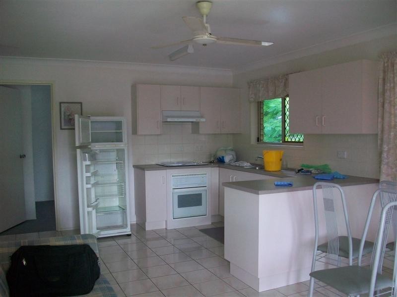 3/148 EDINGTON Street, Berserker QLD 4701