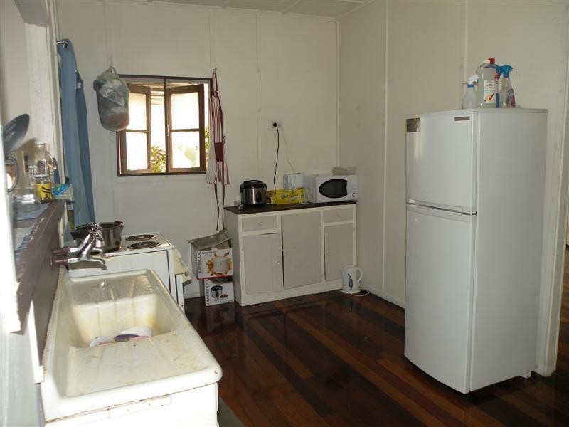 33 Harbourne Street, Koongal QLD 4701