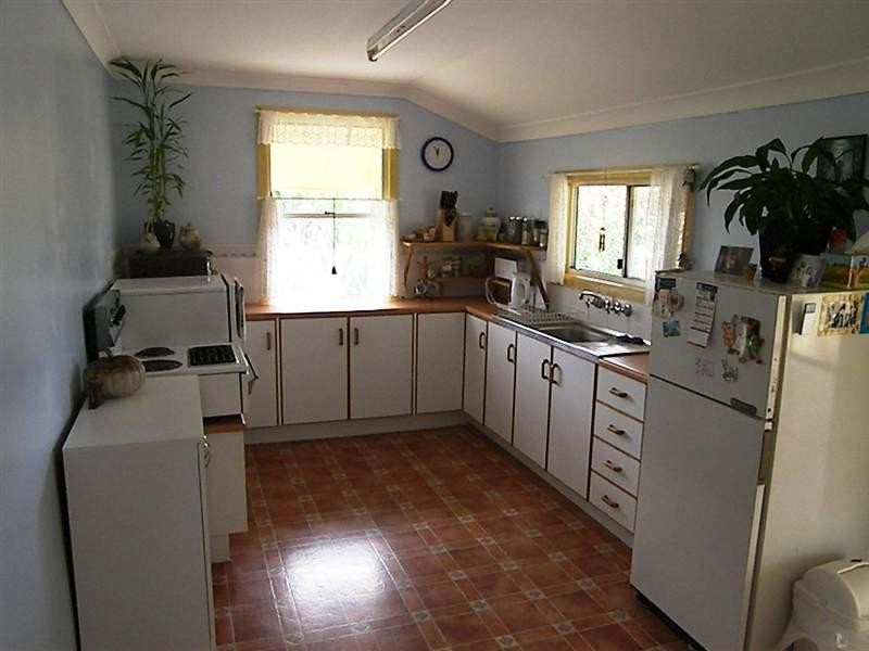 52552 Burnett Highway, Bouldercombe QLD 4702