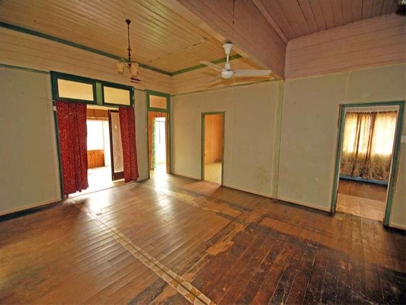 196 Lucas Street, Gracemere QLD 4702