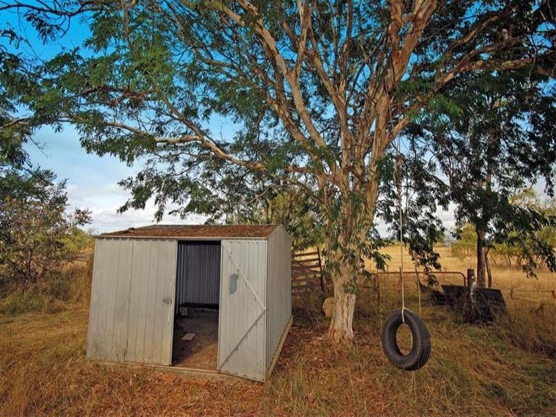 196 Lucas Street, Gracemere QLD 4702