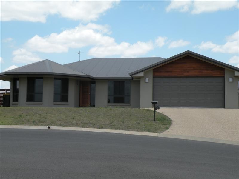 14 MITCHELL Court, Gracemere QLD 4702