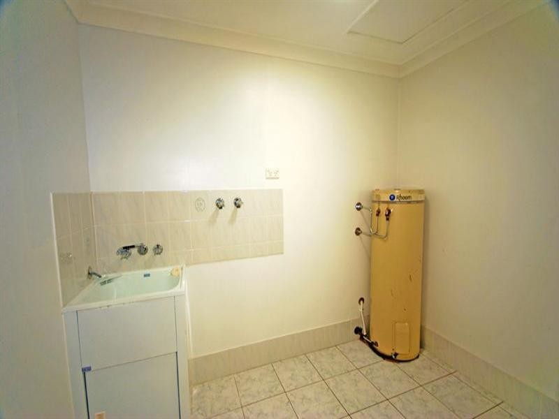 4/6 THURSTON Street, Rockhampton QLD 4700