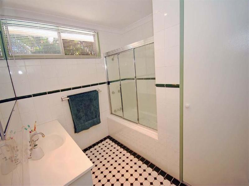 317 Halford Street, Frenchville QLD 4701