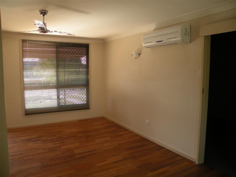9 VYNER Street, Wandal QLD 4700