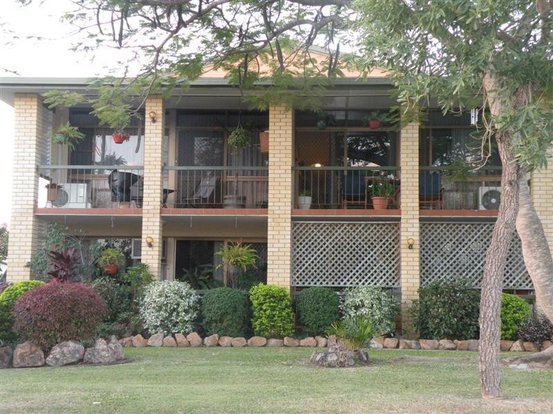 4/115 Robinson Street, Frenchville QLD 4701