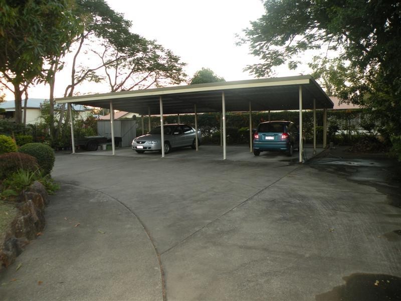 4/115 Robinson Street, Frenchville QLD 4701