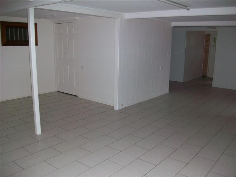 225 SCHMIDT Street, Frenchville QLD 4701