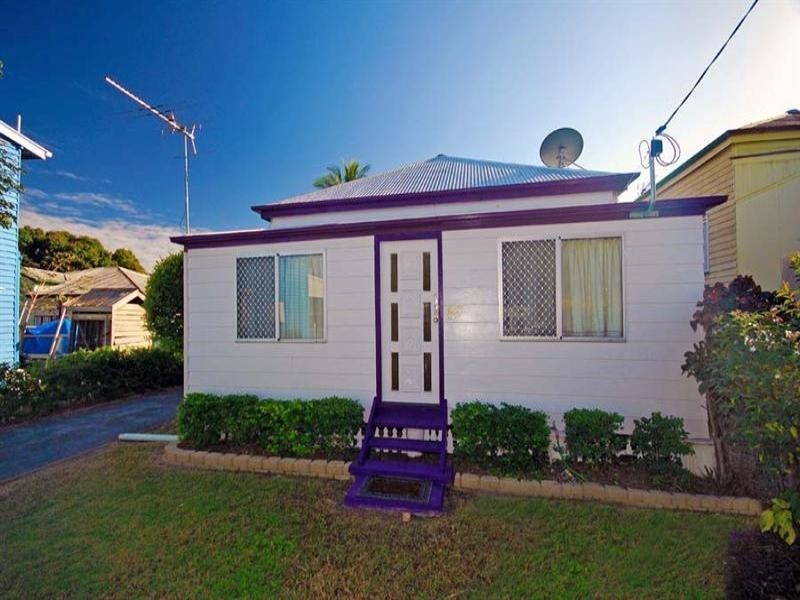 57 Lakes Creek Road, Berserker QLD 4701