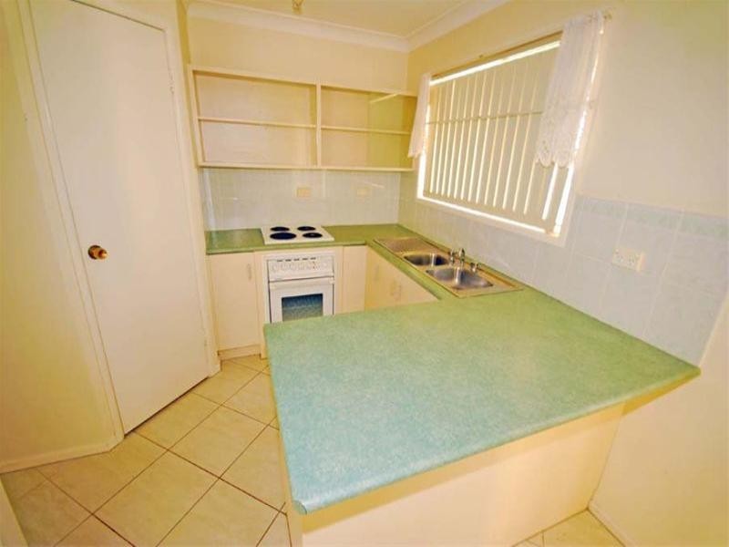 10 Middle Road, Gracemere QLD 4702