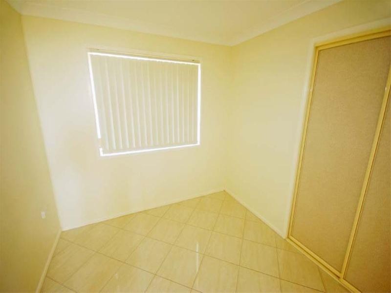 10 Middle Road, Gracemere QLD 4702