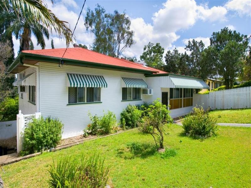 6 Kennedy Street, The Range QLD 4700