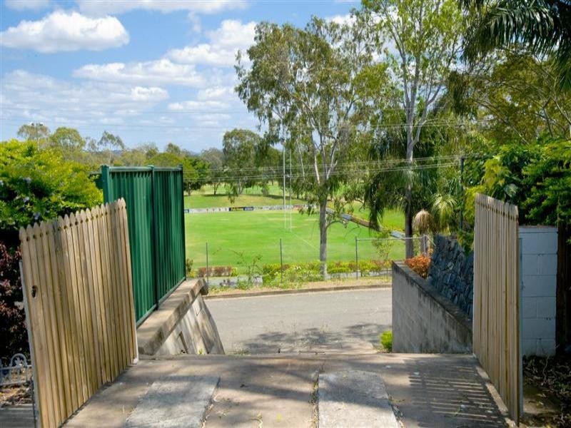 6 Kennedy Street, The Range QLD 4700