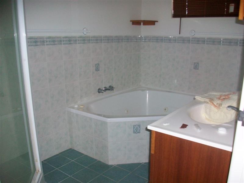 75 TINY DALE, Rockhampton QLD 4700