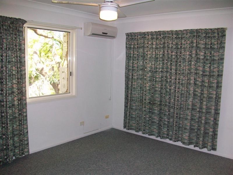 4/6 THURSTON Street, Allenstown QLD 4700