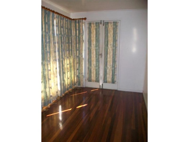 11 FLYNN Street, West Rockhampton QLD 4700