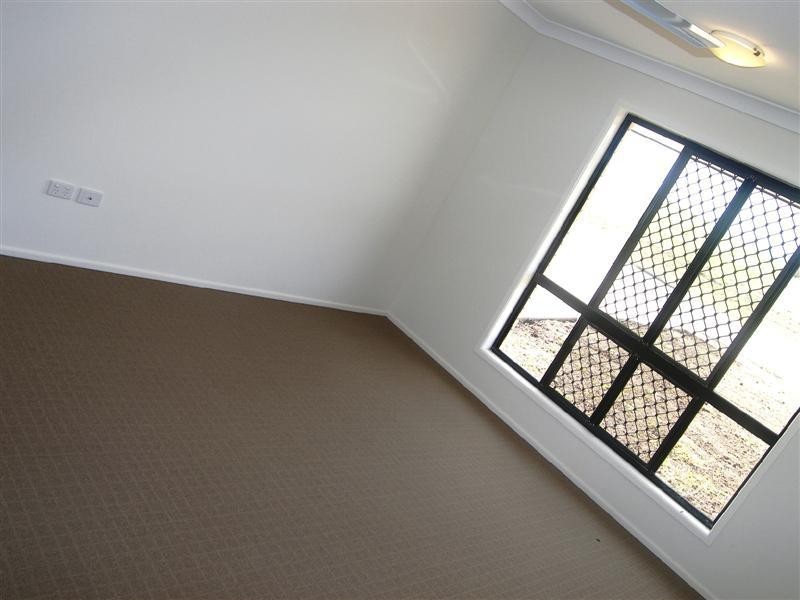 9 John Oxley Drive, Gracemere QLD 4702