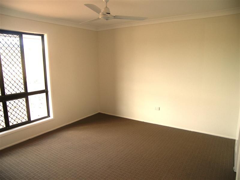 9 John Oxley Drive, Gracemere QLD 4702