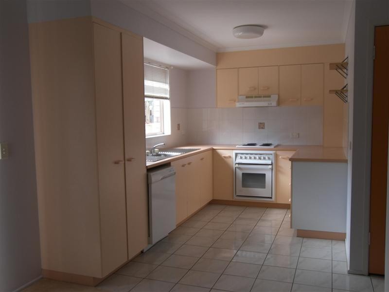 3/31 OSWALD Street, Allenstown QLD 4700