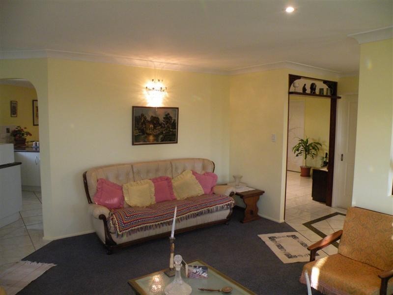 13 Rachael Close, Rockyview QLD 4701