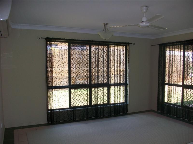 4 STURT Court, Gracemere QLD 4702