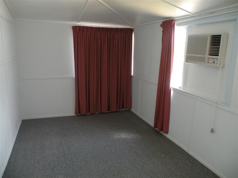 8 Rose Street, Koongal QLD 4701