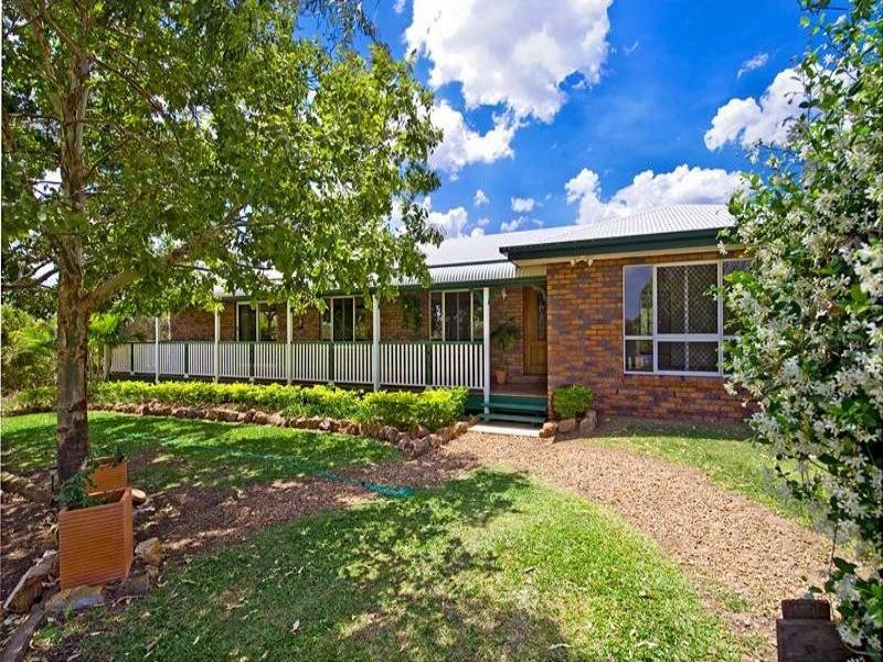 83 Constance Avenue, Rockyview QLD 4701