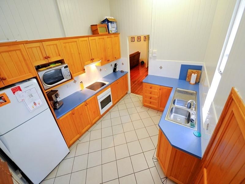 41 Separation Street, Allenstown QLD 4700