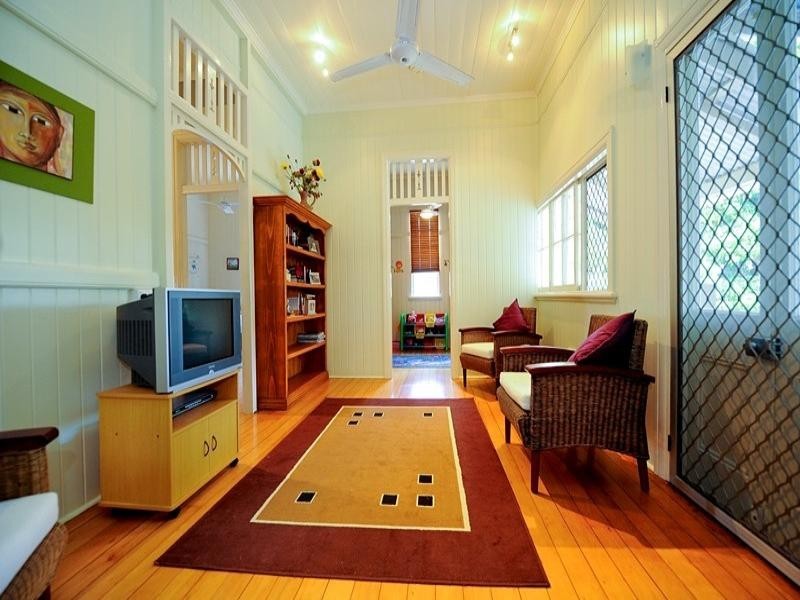 11 Penlington Street, The Range QLD 4700