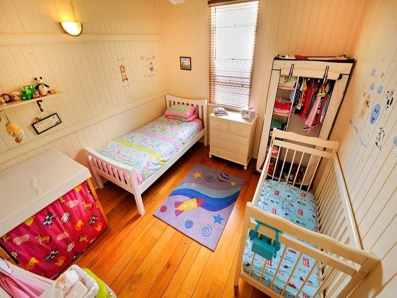 11 Penlington Street, The Range QLD 4700