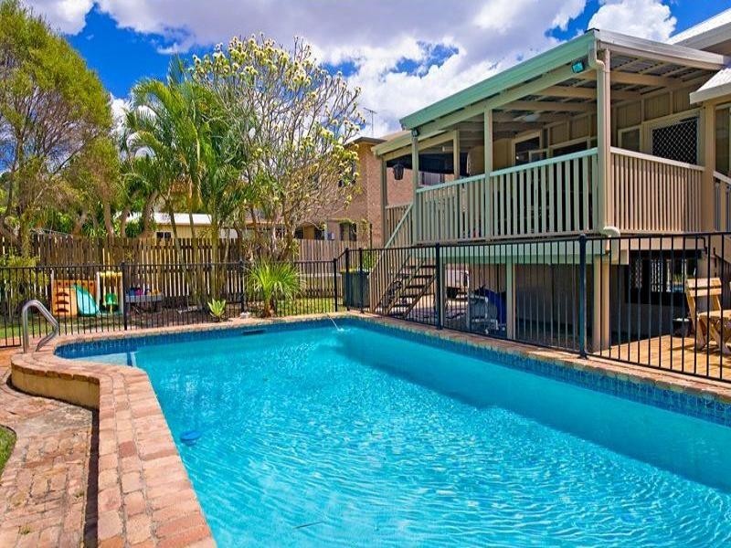 11 Penlington Street, The Range QLD 4700