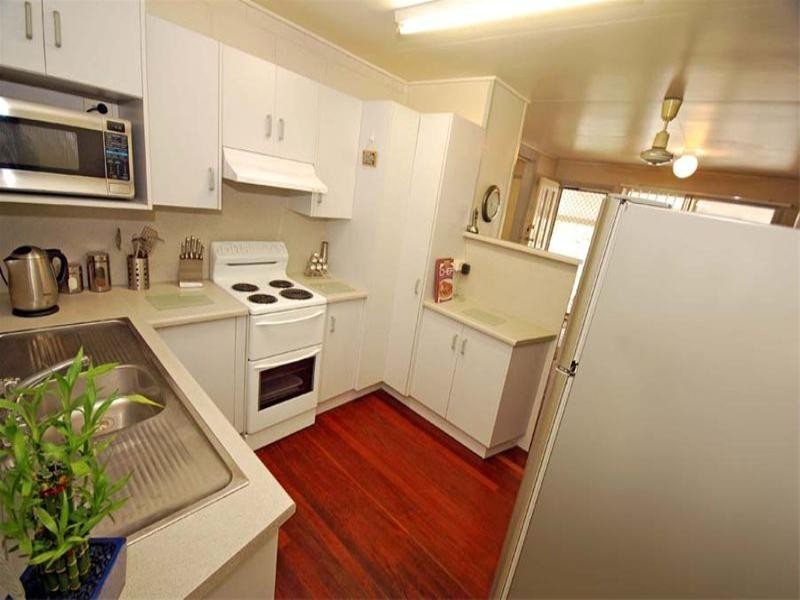 7 Reaney Street, Berserker QLD 4701