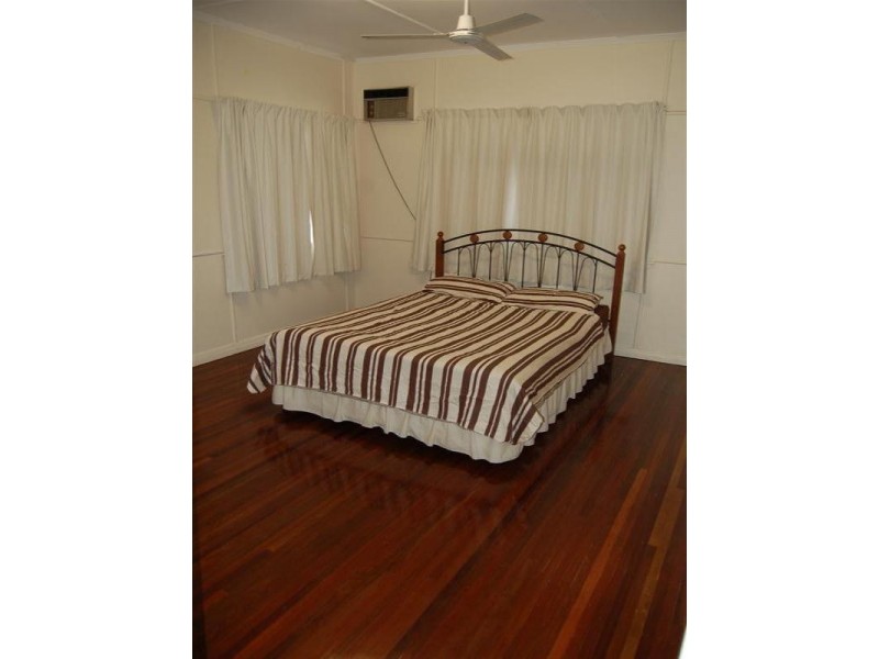 58 Luck Avenue, Wandal QLD 4700