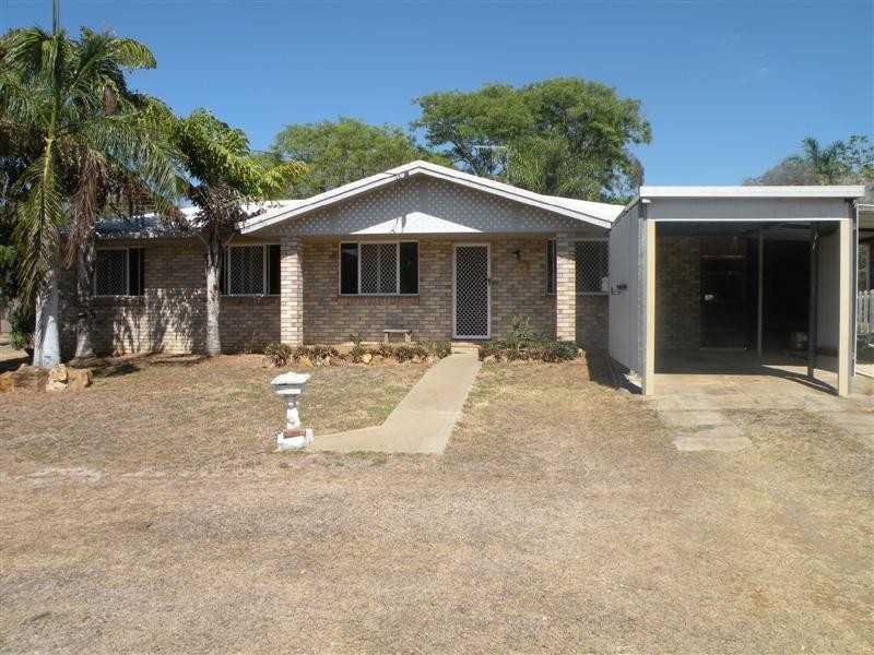 2B Buxton Drive, Gracemere QLD 4702