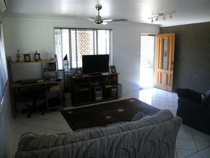 2B Buxton Drive, Gracemere QLD 4702