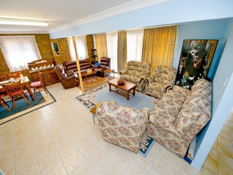 11 Crick Street, Kawana QLD 4701