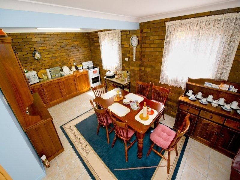 11 Crick Street, Kawana QLD 4701