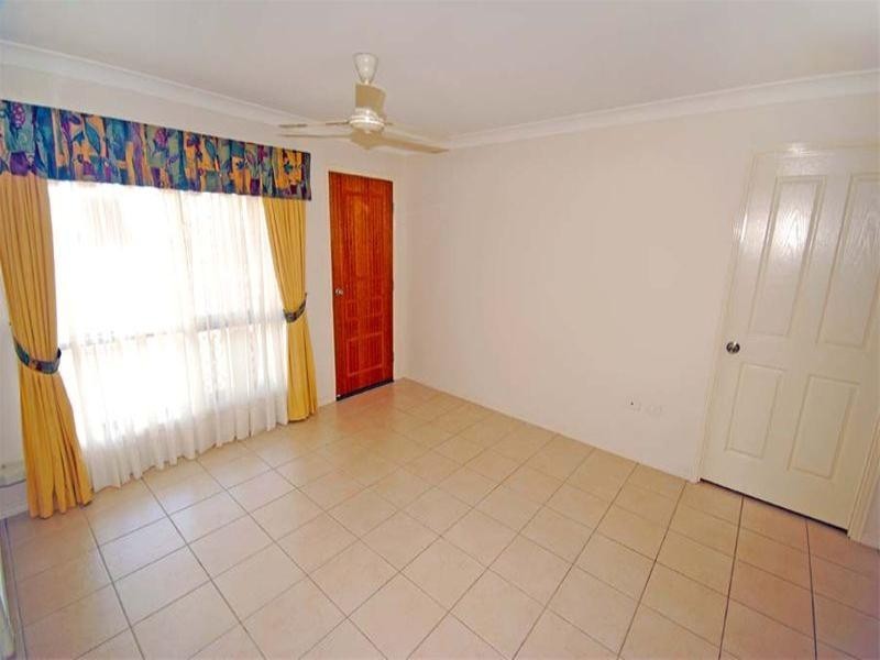 2/20 Cowan Street, Gracemere QLD 4702