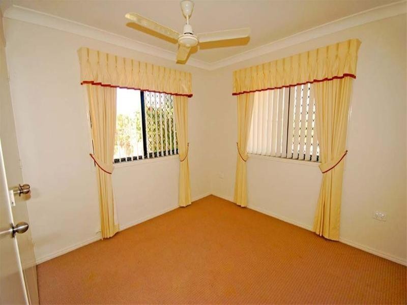 2/20 Cowan Street, Gracemere QLD 4702