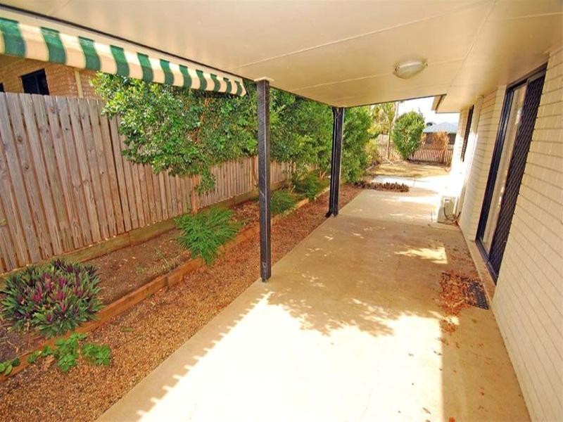 2/20 Cowan Street, Gracemere QLD 4702