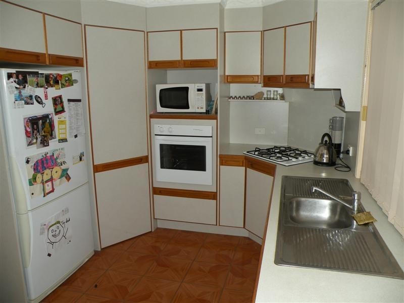 14 Bondeson Drive, Parkhurst QLD 4702