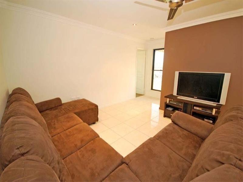 16 Mamalis Street, Gracemere QLD 4702