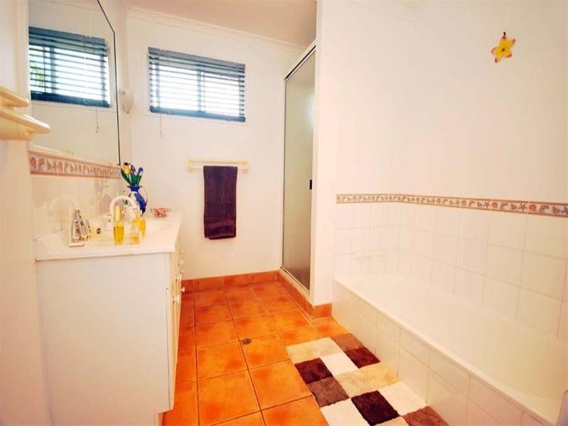 45 Beaney Street, Kawana QLD 4701