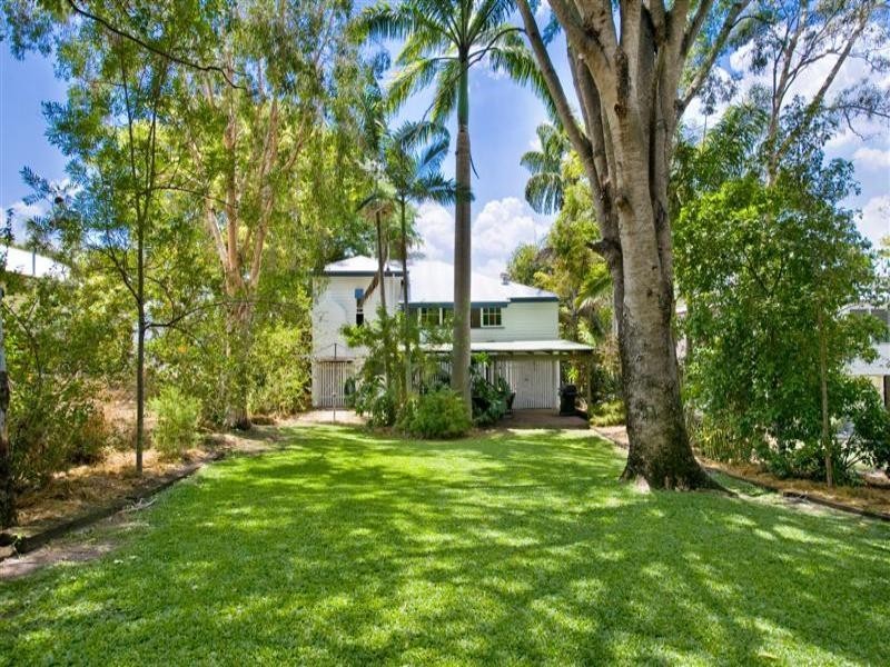 41 SEPARATION Street, Allenstown QLD 4700