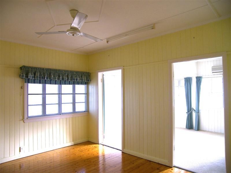 19 Herbert Street, Wandal QLD 4700