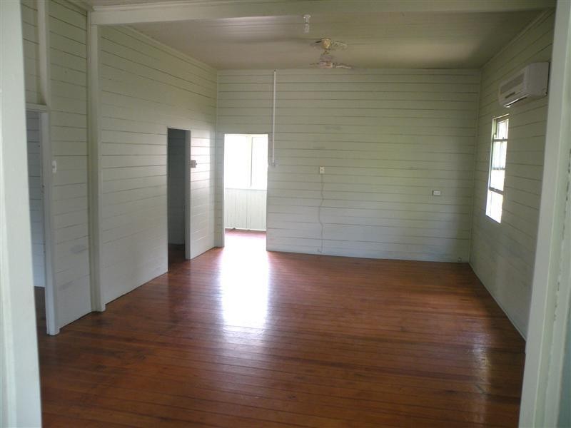 77 Lakes Creek Road, Berserker QLD 4701