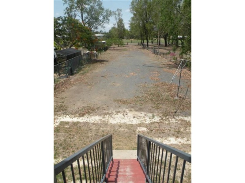 77 Lakes Creek Road, Berserker QLD 4701