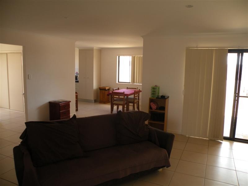 18 JAMIE Crescent, Gracemere QLD 4702