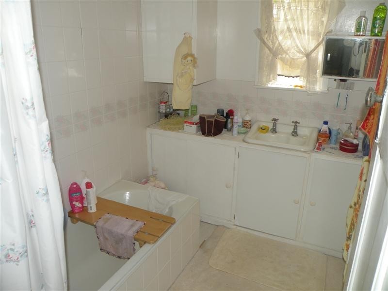 44 Lucas Street, Berserker QLD 4701