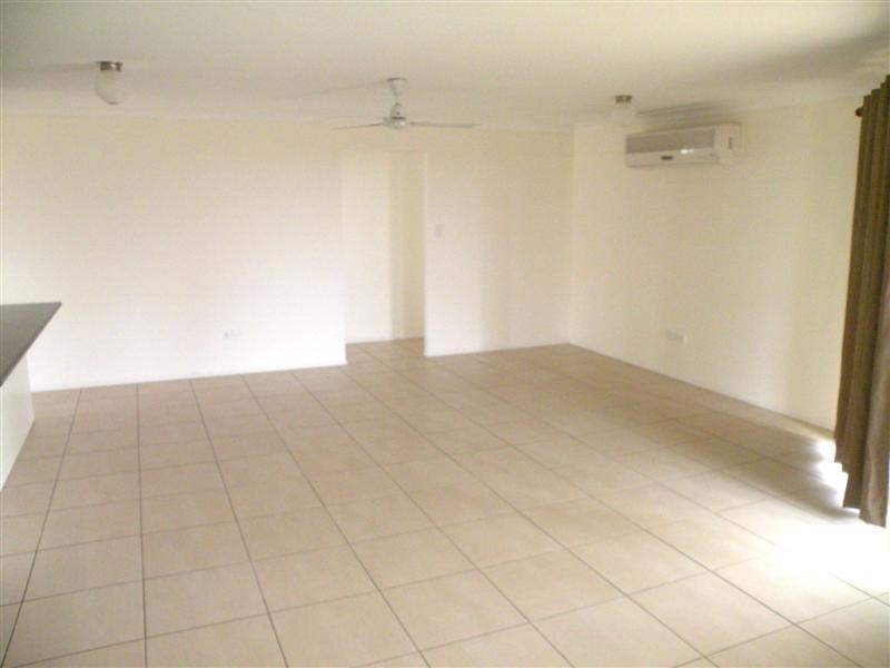 5 John Oxley Drive, Gracemere QLD 4702